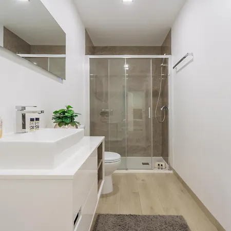 With Ocean View * لورينها