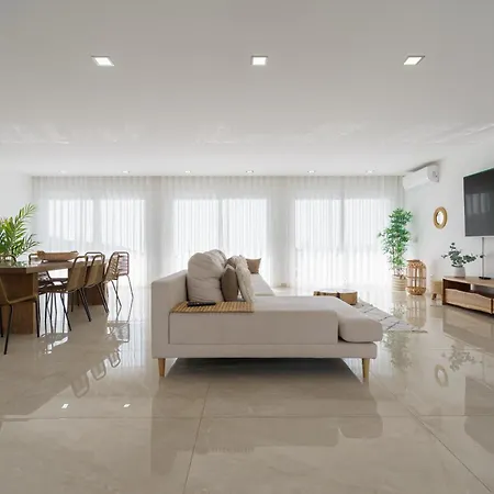 فيلة With Ocean View *